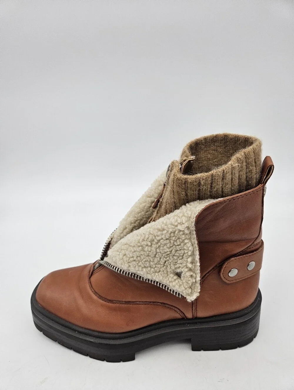 The Sam Edelman Jacquie 2 Sherpa Genuine Leather Ankle Boots in women's size 9M